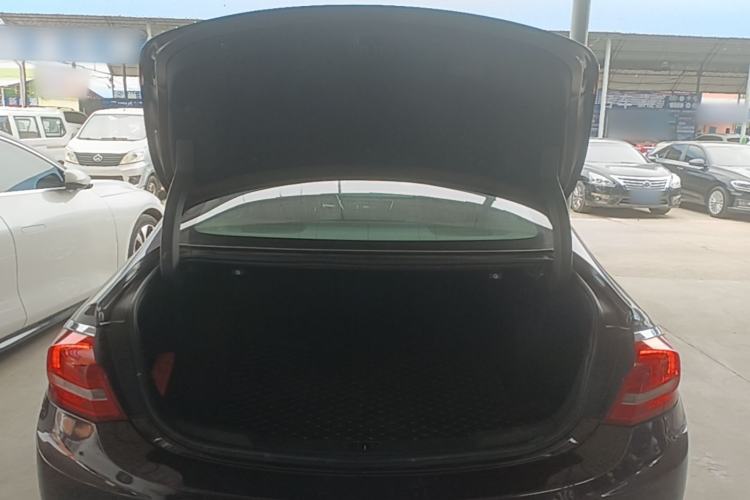Used Buick LaCrosse 2018 20T Elite Edition Trunk