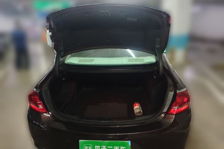 Used Buick LaCrosse 2018 20T Elite Edition Trunk