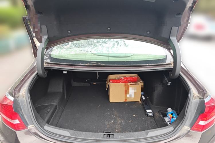 Used Buick LaCrosse 2018 20T Leading Model Trunk