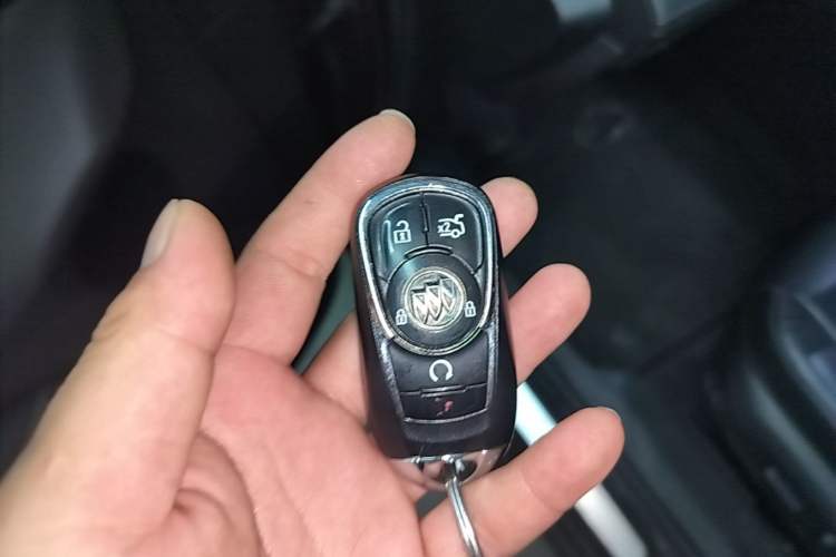 Used Buick LaCrosse 2018 20T Elite Edition Vehicle Key