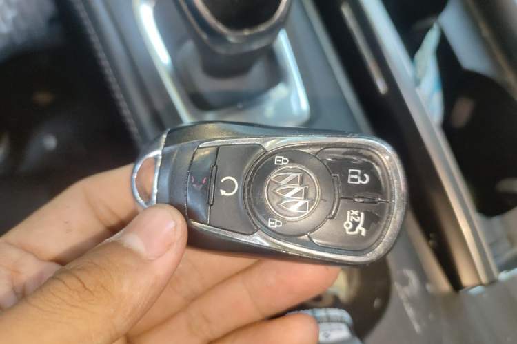 Used Buick LaCrosse 2018 20T Elite Edition Vehicle Key