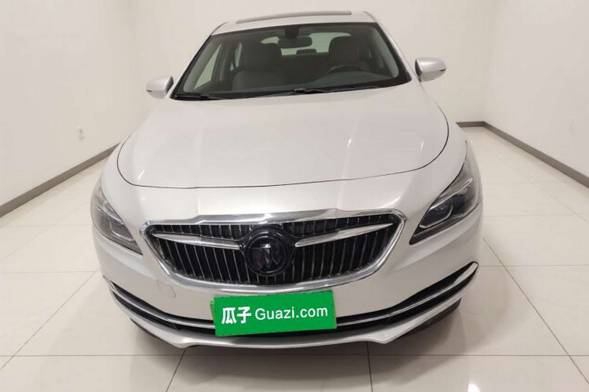 Used Buick LaCrosse 2018 20T Elite Edition Front