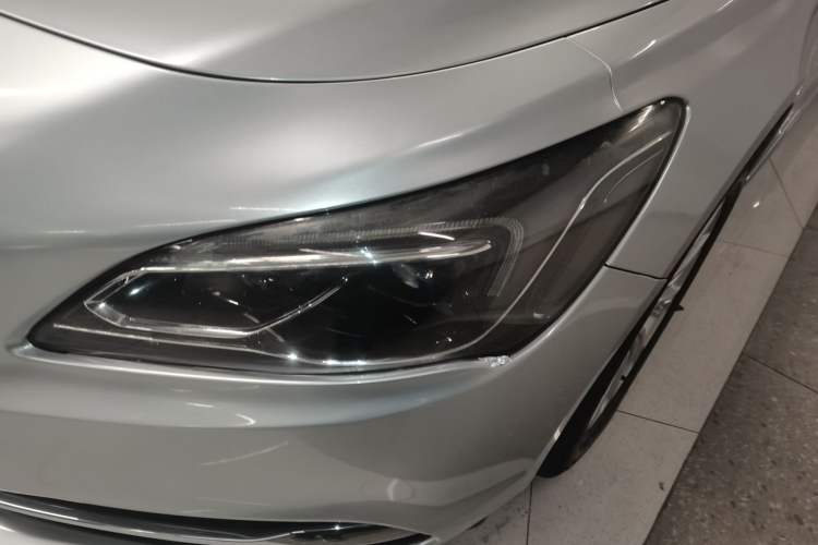 Used Buick LaCrosse 2018 20T Elite Edition Left Front Headlight