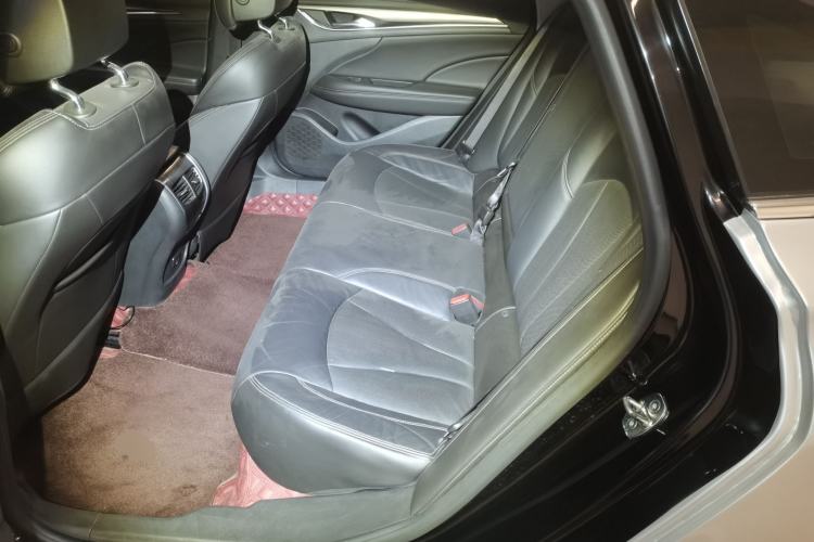 Used Buick LaCrosse 2018 20T Elite Edition Left Rear Seat
