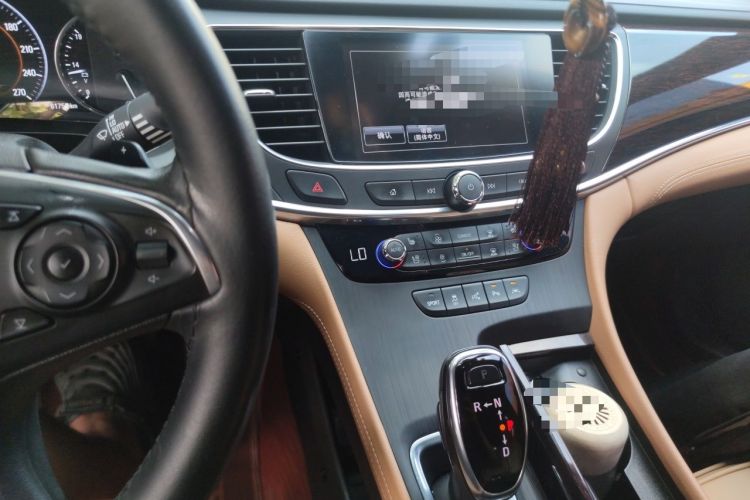 Used Buick LaCrosse 2018 20T Luxury Model Audio And AC Panel
