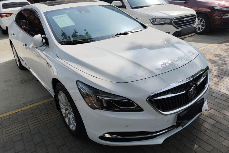 Used Buick LaCrosse 2018 20T Luxury Model Exterior 1