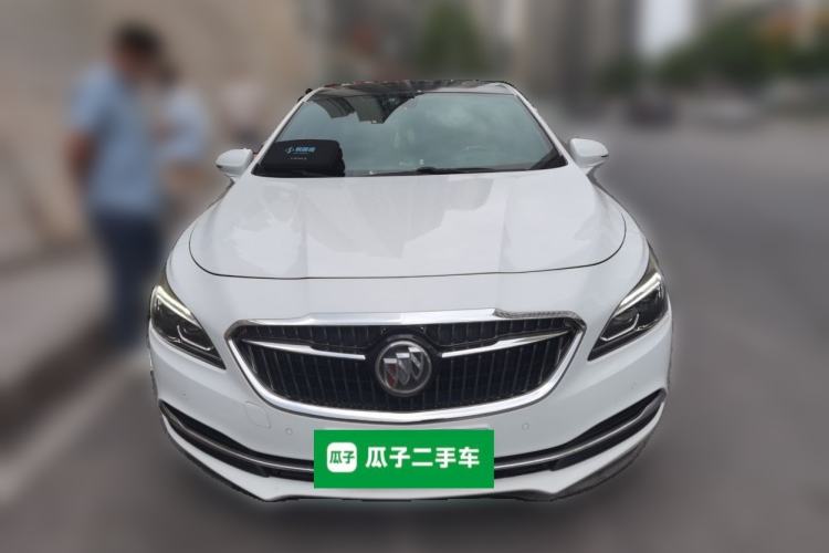 Used Buick LaCrosse 2018 28T Elite Edition Front