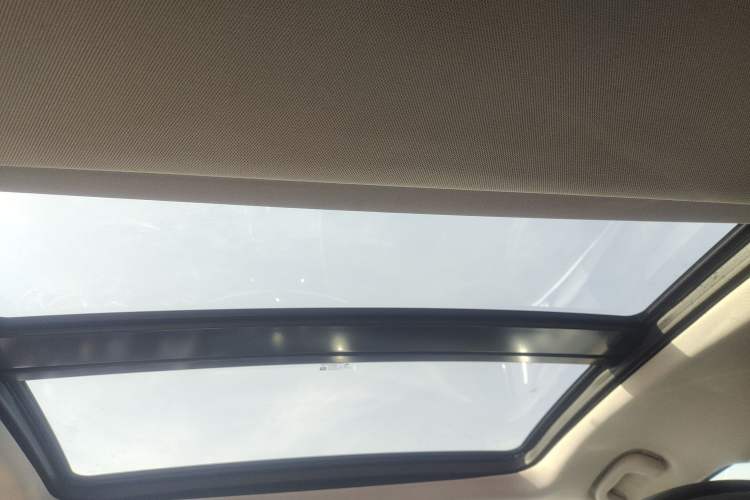 Used Buick LaCrosse 2018 20T Elite Edition Headliner