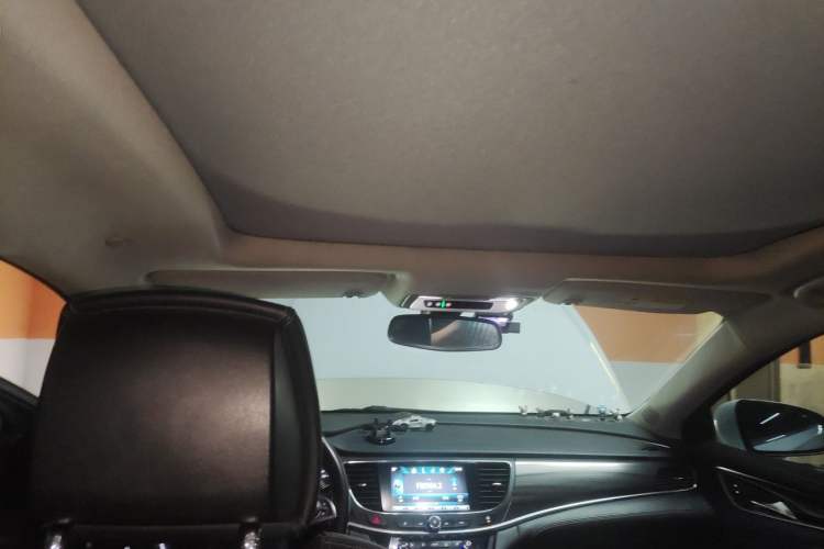 Used Buick LaCrosse 2018 20T Elite Edition Headliner