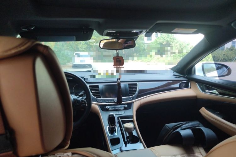 Used Buick LaCrosse 2018 20T Luxury Model Headliner
