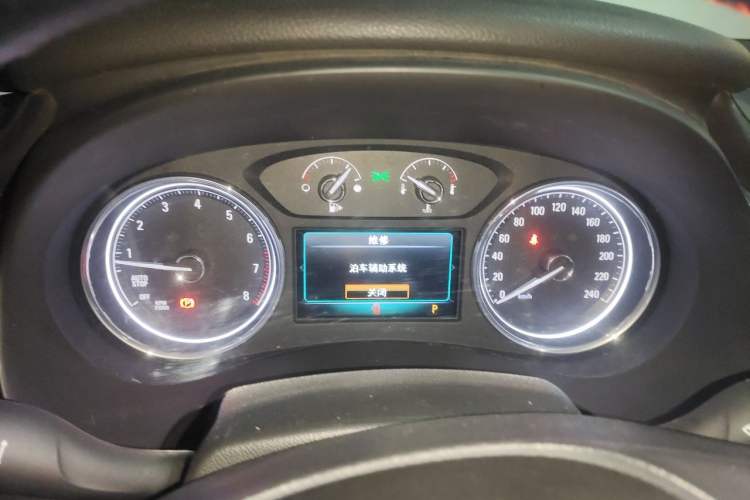 Used Buick LaCrosse 2018 20T Elite Edition Instrument Cluster