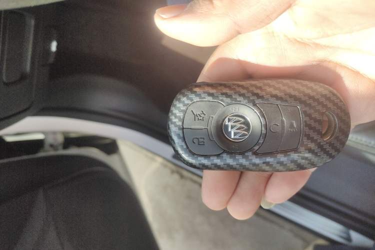 Used Buick LaCrosse 2018 20T Elite Edition Interior 1