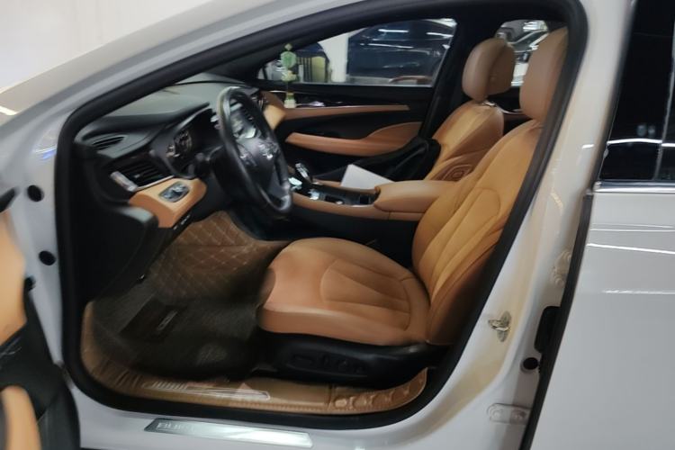 Used Buick LaCrosse 2018 20T Luxury Model Left Front Seat