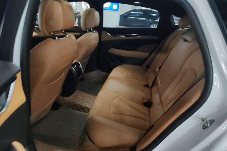 Used Buick LaCrosse 2018 20T Luxury Model Left Rear Seat