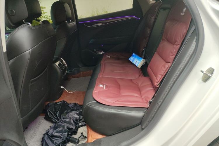 Used Buick LaCrosse 2018 20T Elite Edition Left Rear Seat