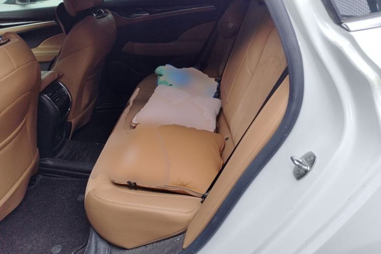 Used Buick LaCrosse 2018 28T Elite Edition Left Rear Seat