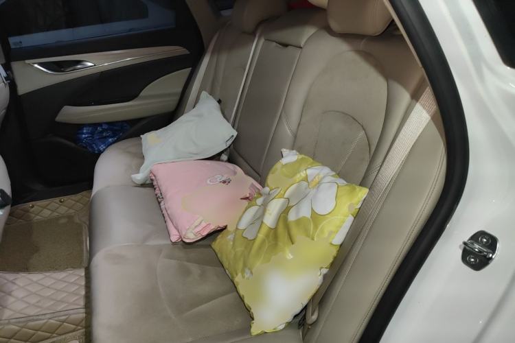 Used Buick LaCrosse 2018 30H Luxury Edition Left Rear Seat