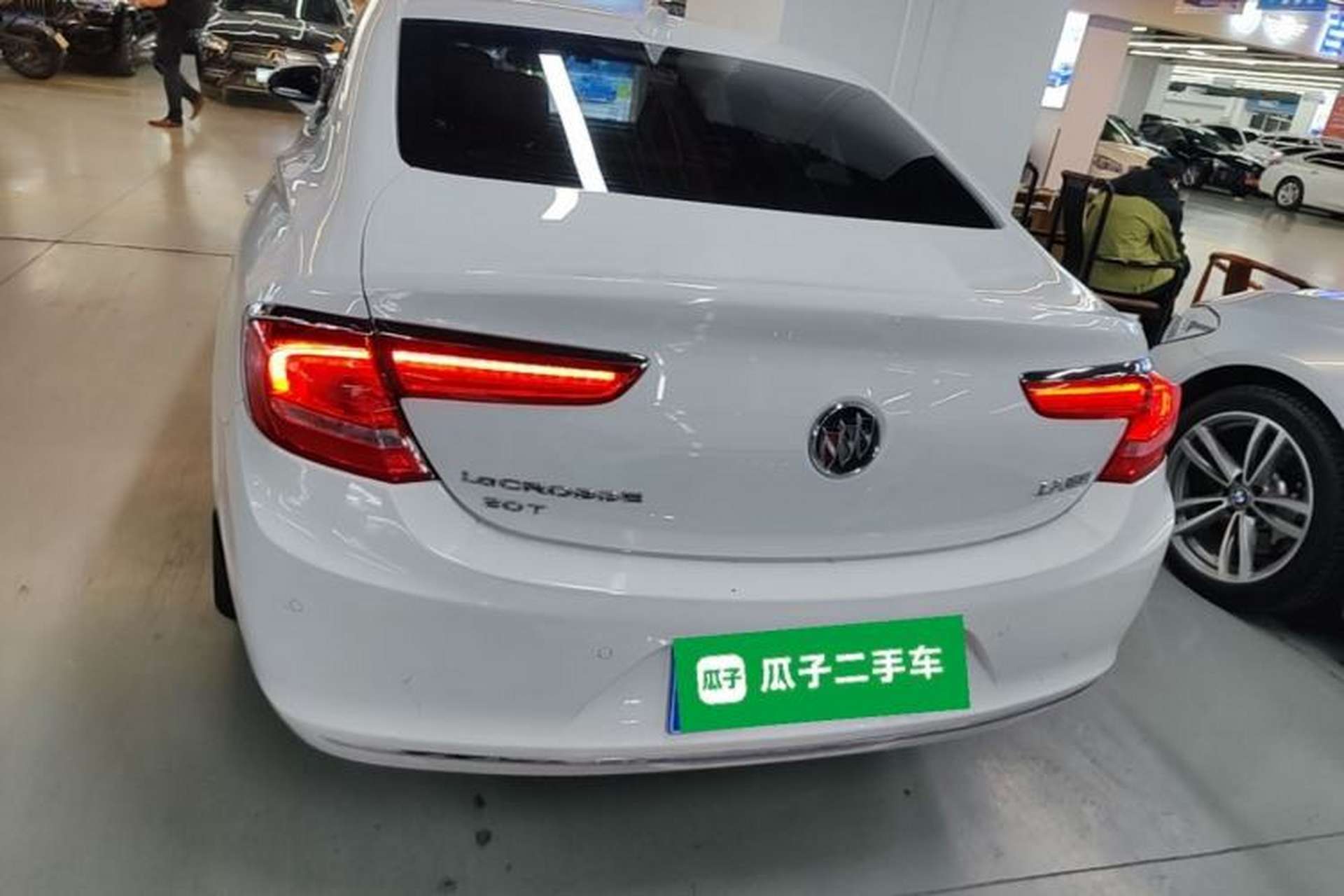 Used Buick LaCrosse 2018 20T Luxury Model Rear