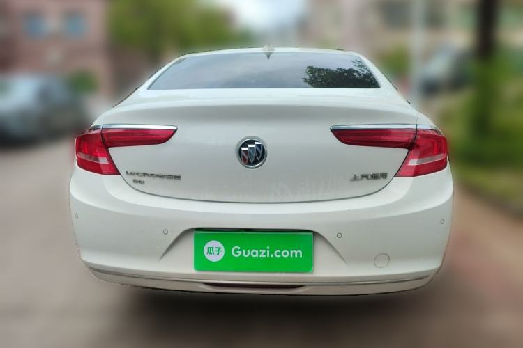 Used Buick LaCrosse 2018 20T Elite Edition Rear