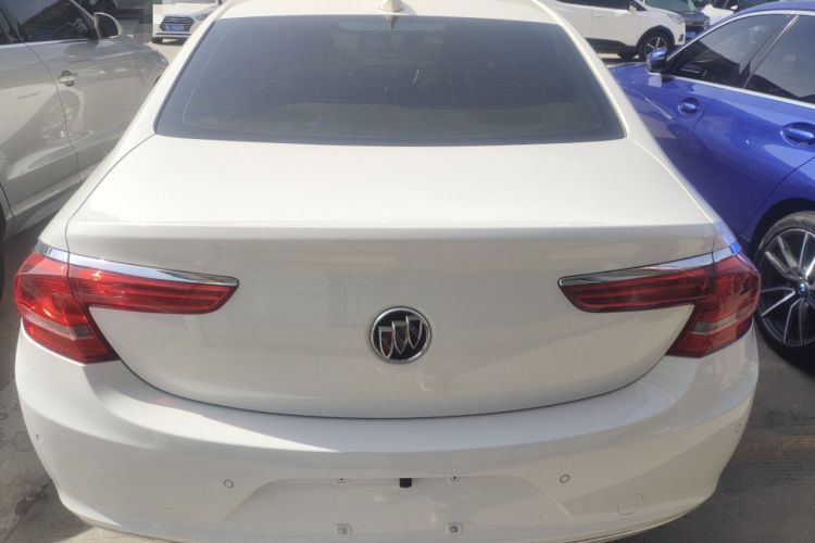 Used Buick LaCrosse 2018 20T Elite Edition Rear