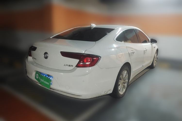 Used Buick LaCrosse 2018 20T Elite Edition Rear Right 45 Deg