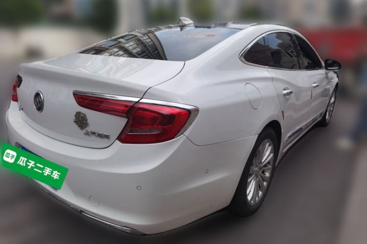 Used Buick LaCrosse 2018 28T Elite Edition Rear Right 45 Deg