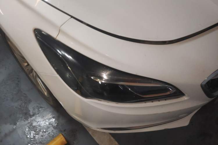 Used Buick LaCrosse 2018 20T Elite Edition Right Front Headlight