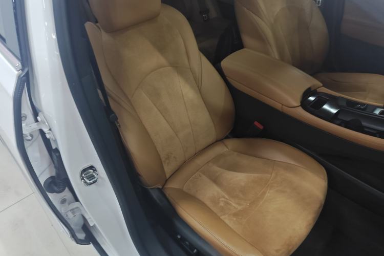 Used Buick LaCrosse 2018 28T Luxury Model Right Front Seat