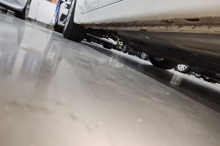 Used Buick LaCrosse 2018 20T Luxury Model Right Side Sill