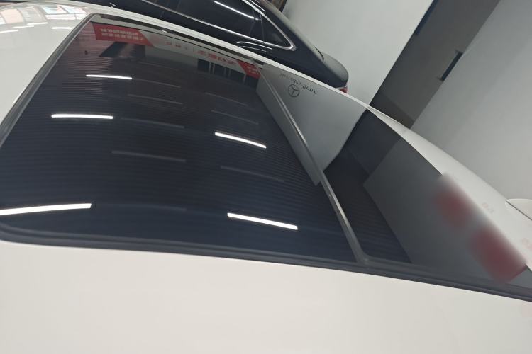 Used Buick LaCrosse 2018 28T Luxury Model Roof