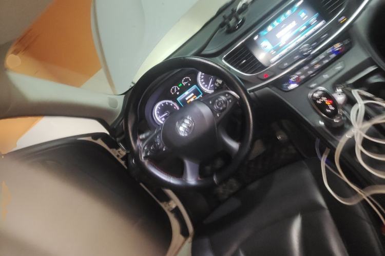 Used Buick LaCrosse 2018 20T Elite Edition Steering Wheel