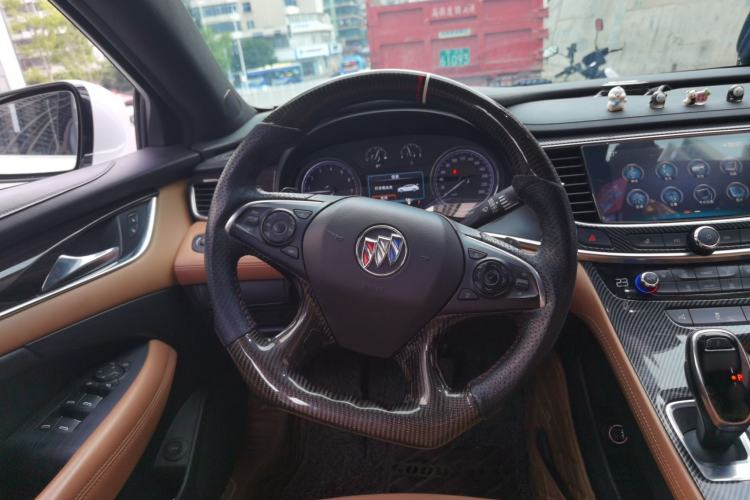 Used Buick LaCrosse 2018 28T Elite Edition Steering Wheel