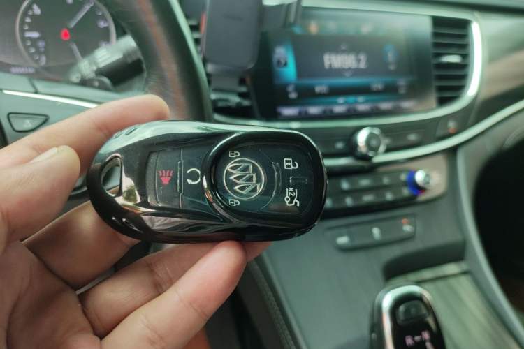 Used Buick LaCrosse 2018 20T Elite Edition Vehicle Key