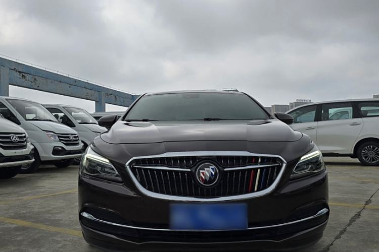 Used Buick LaCrosse 2018 28T Luxury Model Exterior 1