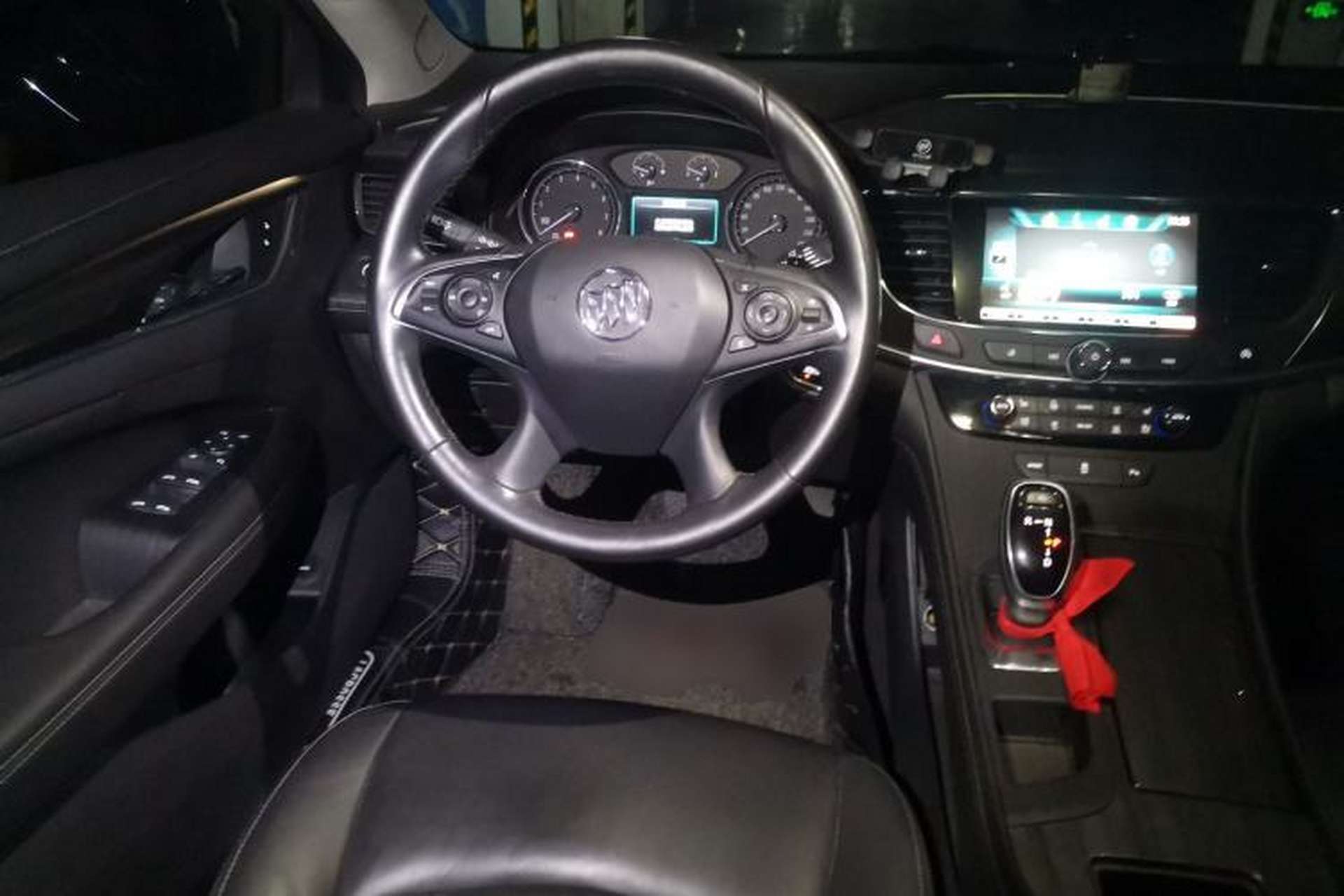 Used Buick LaCrosse 2018 20T Elite Edition Steering Wheel