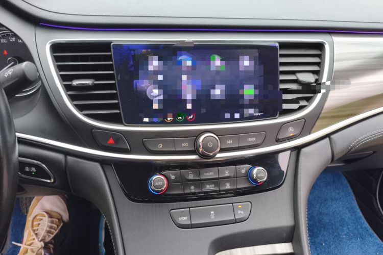 Used Buick LaCrosse 2019 28T Luxury Version Audio And AC Panel