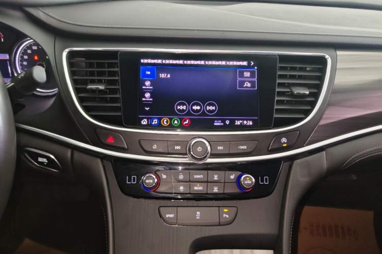 Used Buick LaCrosse 2019 28T Luxury Version Audio And AC Panel