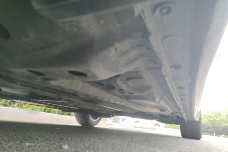 Used Buick LaCrosse 2019 28T Luxury Version Chassis Front Left