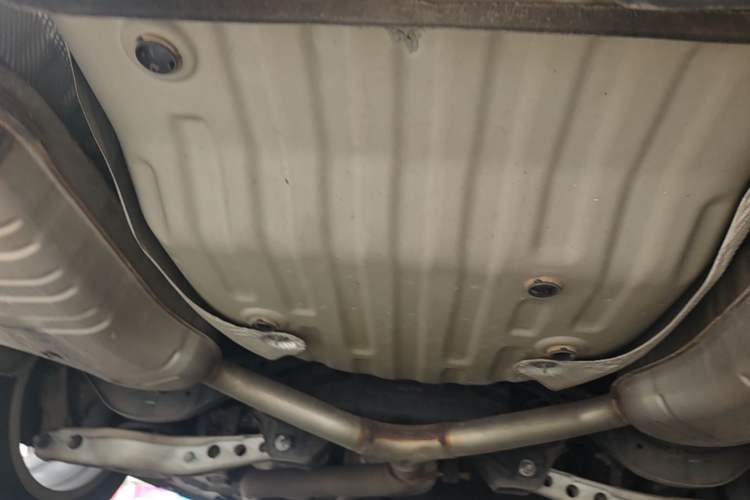 Used Buick LaCrosse 2019 28T Elite Edition Chassis Rear