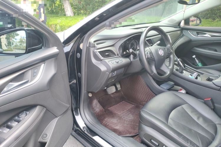 Used Buick LaCrosse 2019 28T Luxury Version Driver Seat