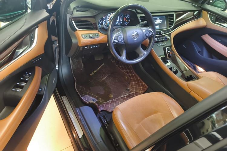 Used Buick LaCrosse 2019 28T Luxury Version Driver Seat