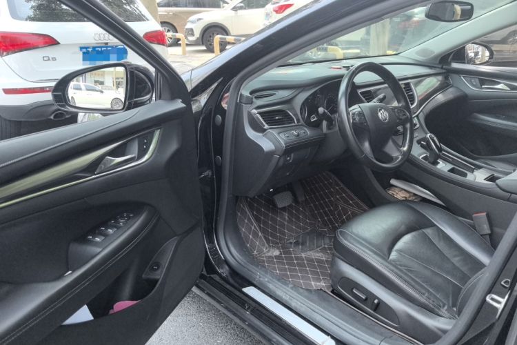 Used Buick LaCrosse 2019 28T Luxury Version Driver Seat