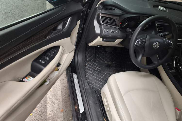 Used Buick LaCrosse 2019 28T Elite Edition Driver Seat