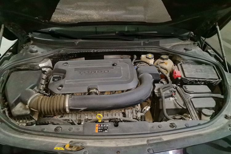 Used Buick LaCrosse 2019 28T Luxury Version Engine Bay