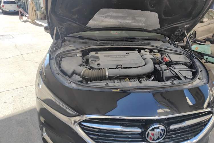 Used Buick LaCrosse 2019 28T Elite Edition Engine Bay Right