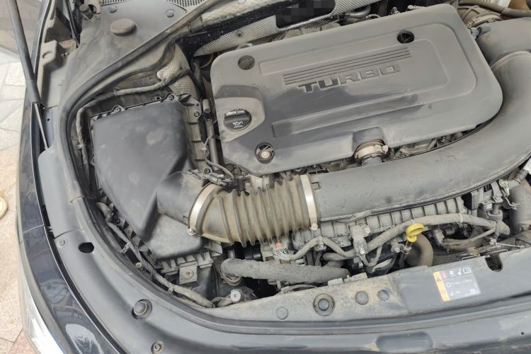 Used Buick LaCrosse 2019 28T Luxury Version Engine Bay Right