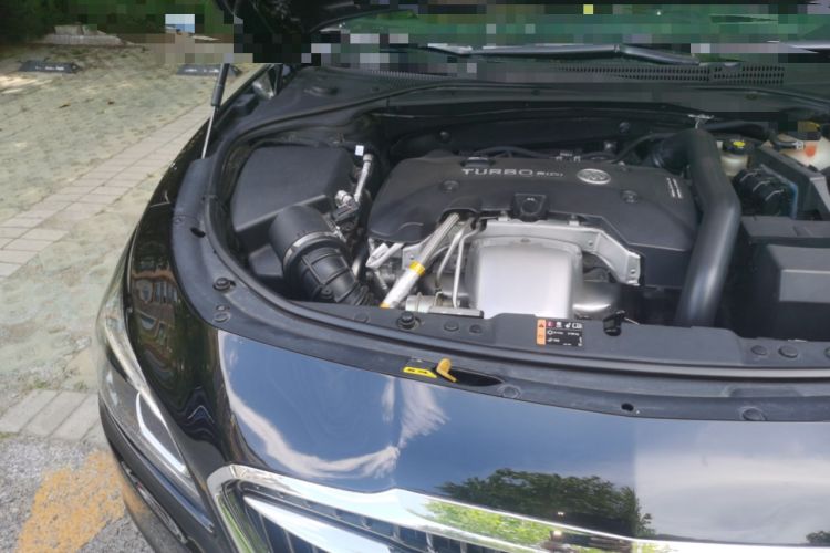 Used Buick LaCrosse 2019 28T Prestige Model Engine Bay Right