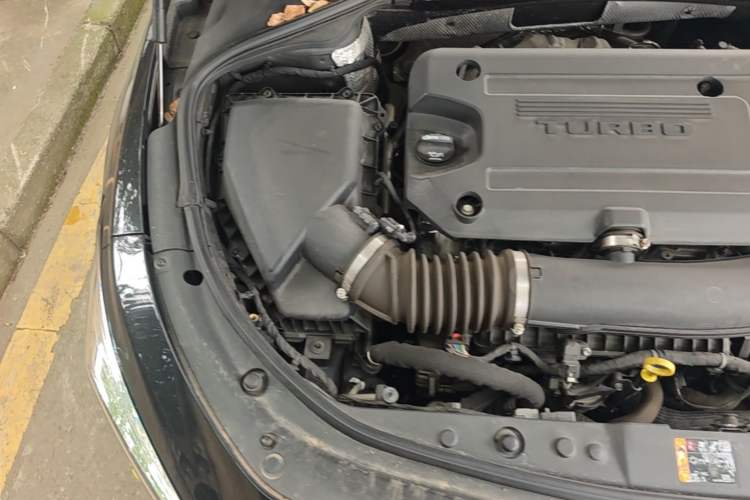 Used Buick LaCrosse 2019 28T Elite Edition Engine Bay Right