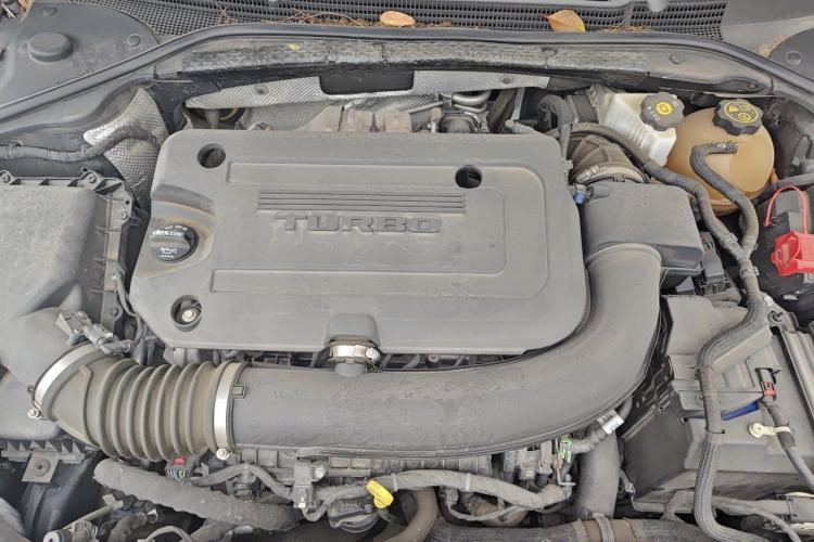 Used Buick LaCrosse 2019 28T Prestige Model Engine Bay