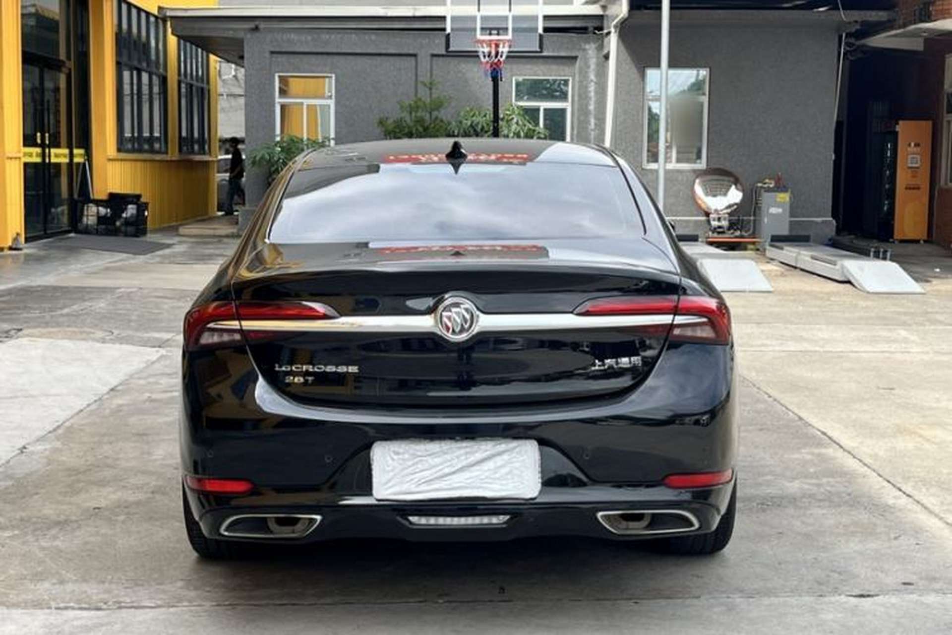 Used Buick LaCrosse 2019 28T Luxury Version Exterior 1